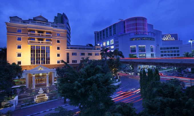 Melawai Hotel | Ambhara Hotel