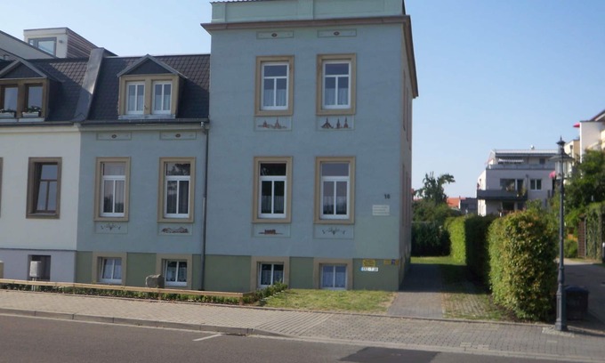 Mickten Apartment | Ambiente an der Elbe, Wohnung OG