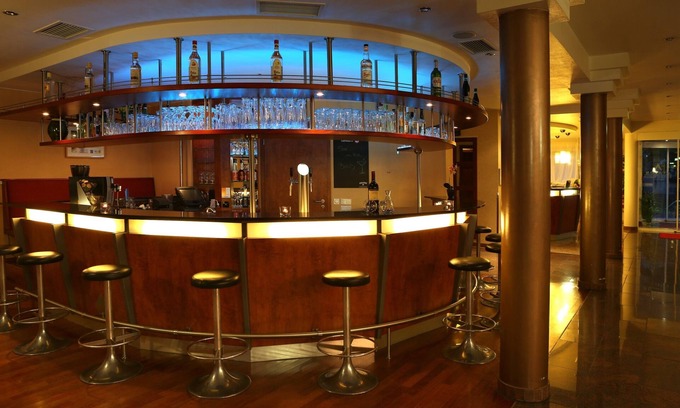 Ruesselsheim Hotel | Amedia Frankfurt Russelsheim Trademark Collection by Wyndham