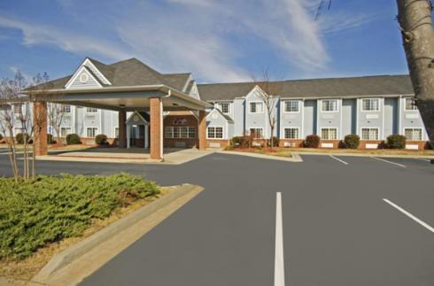 McDonough Hotel | America's Best Value Inn & Suites-McDonough