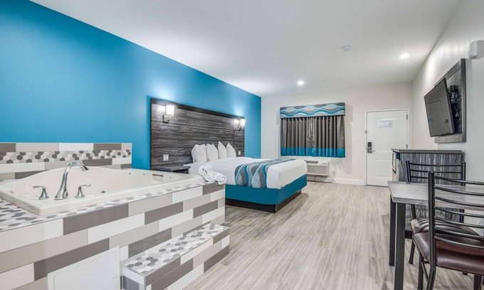 Barker Hotel | Americas Best Value Inn & Suites Houston at Hwy 6