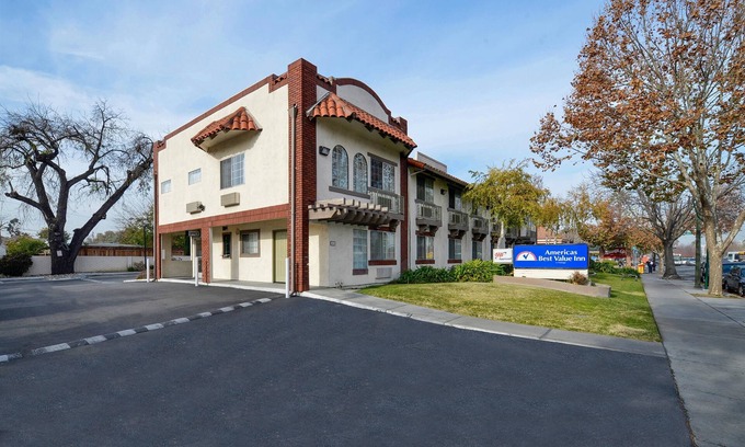 San Jose Hotel | Americas Best Value Inn San Jose Convention Center
