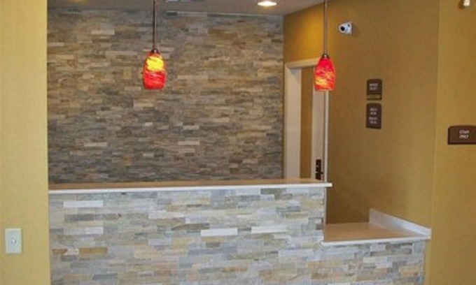 Tupelo Hotel | Americas Best Value Inn Tupelo