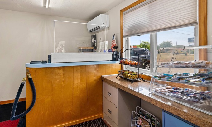 Biddeford Hotel | Americas Best Value Inn Biddeford Portland