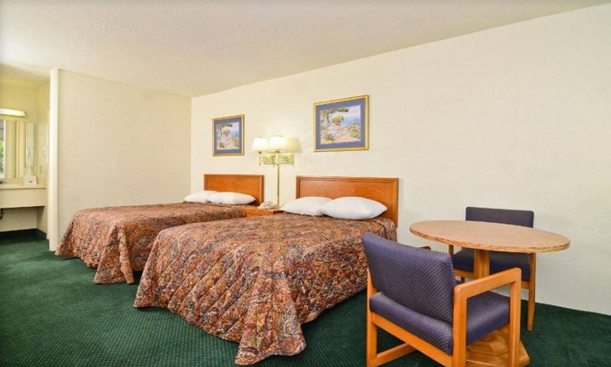 Wilson Apartment | Americas Best Value Inn Wilson - 2 Double Beds Non-Smoking (GROUND FLOOR)