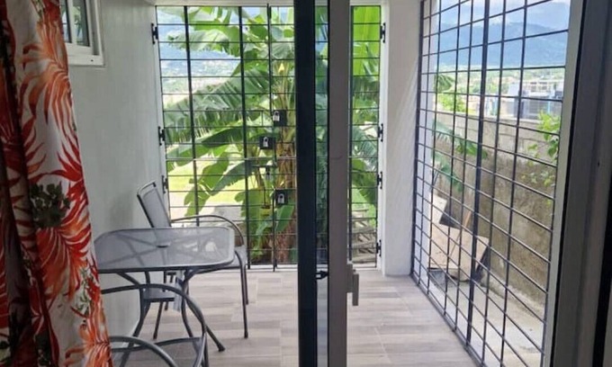 Beverly Hills Apartment | Amharic Jamaica
