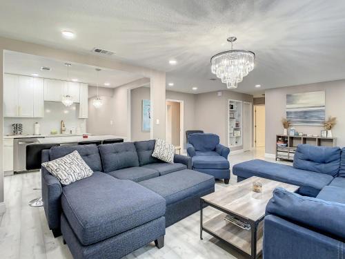 Bradenton House | AMI, IMG, Dogsitting, Boats, Snorkeling, Fishing, Beach, Bikes, Golf, Hottub, BBQ, SRQ