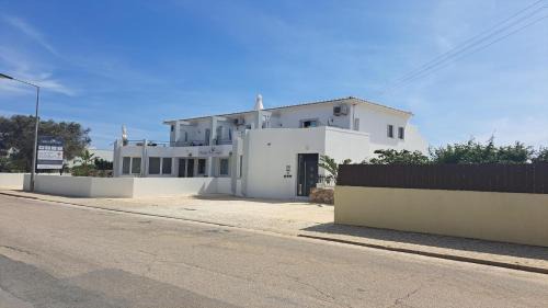 Ferragudo House | Amigos para Sempre - Guesthouse