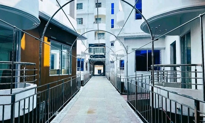 Latachapli Hotel | Amir Hamza Mia Palace
