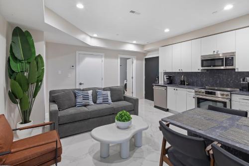 Ventnor City Apartment | Ammos Luxury Living- Crete Suite