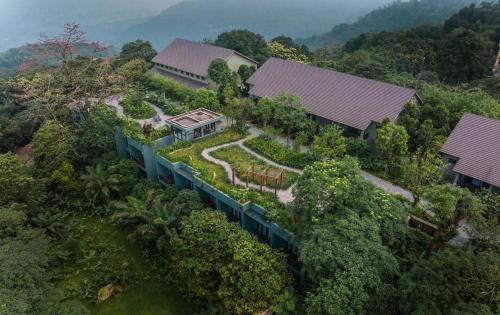Ba Vi Hotel | Amour Resort Bavi