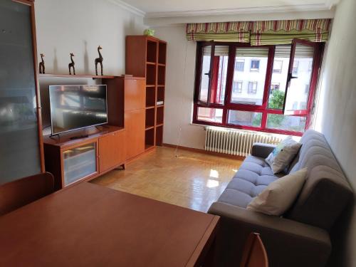 La Corredoria Apartment | Amplio apartamento con todas las comodidades en Oviedo