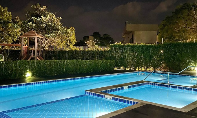 Ingleses Centro Apartment | Amplo Ap 3min do Mar e Piscina incrível