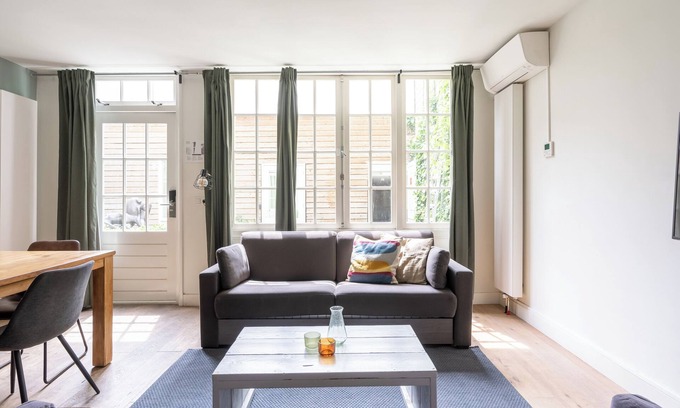 Nieuwmarkt en Lastage Apartment | Amsterdam Dockside Flats