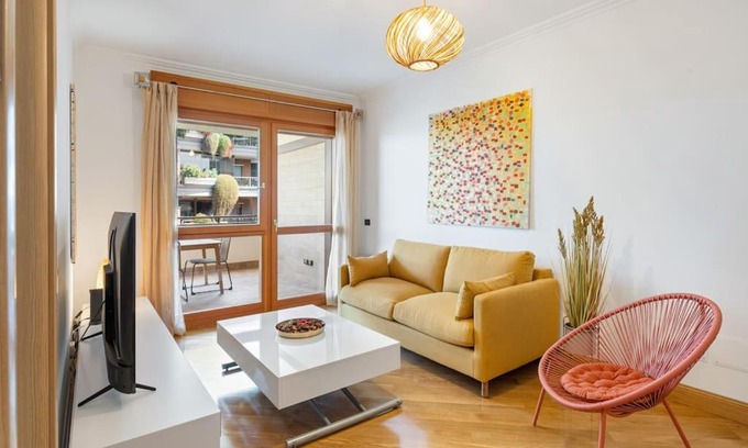 Torrino Apartment | Amsterdam Suite Design + Posto auto