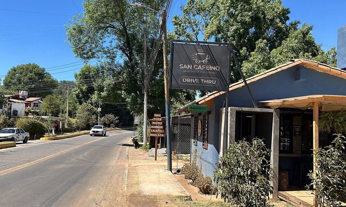 Valle de Bravo Cabin | An adobe cottage enjoys the silence near Monte Alto, Actitlan. Petfriendly