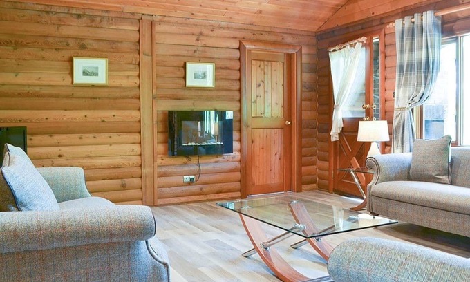 Portsonachan House | An Amazing Cedar 3 Bedroom Lodge On The Lochside at Portsonachan