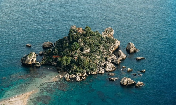 Taormina City Centre Apartment | An Oasis Of Comfort And Style