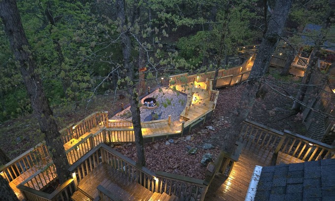 Mountain View Apartment | An Ozark Mountain rental with breathtaking views.