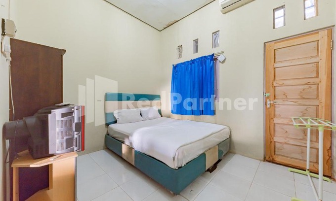 Banjarbaru Hotel | Ana Guest House Syariah Mitra RedDoorz