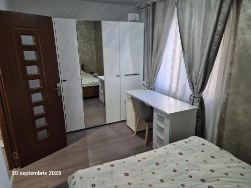 Ramnicu Valcea Apartment | Ana