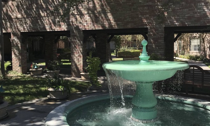 Anaheim Resort Hotel | Anaheim Majestic Garden Hotel