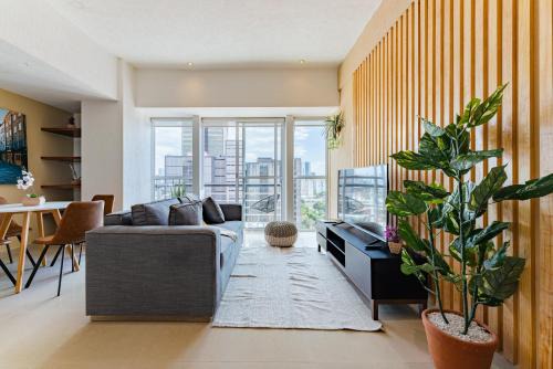 Anahuac Apartment | Anahuac Apartments by VH