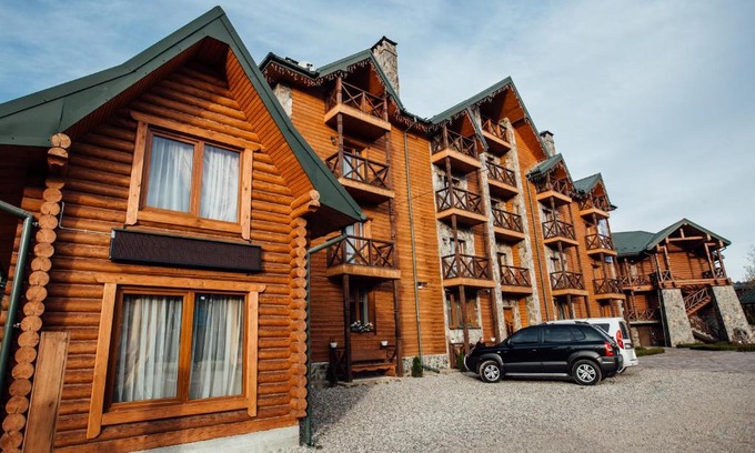 Polyanytsya Hotel | Anastasiya GOLD