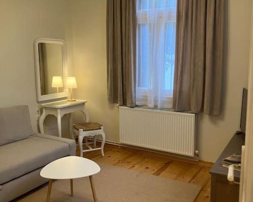 Volos City Centre Villa | Anavros beach house