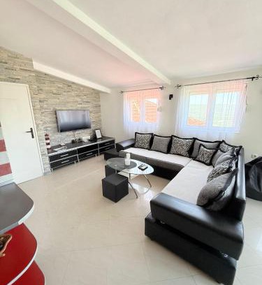 Kotor Apartment | Anchor 23