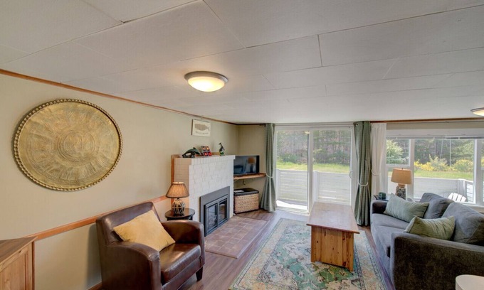Long Beach Cottage | Anchorage Cottages Unit 2-Dog- Friendly and close to the beach
