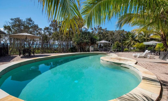 Point Lookout Hotel | Anchorage on Straddie