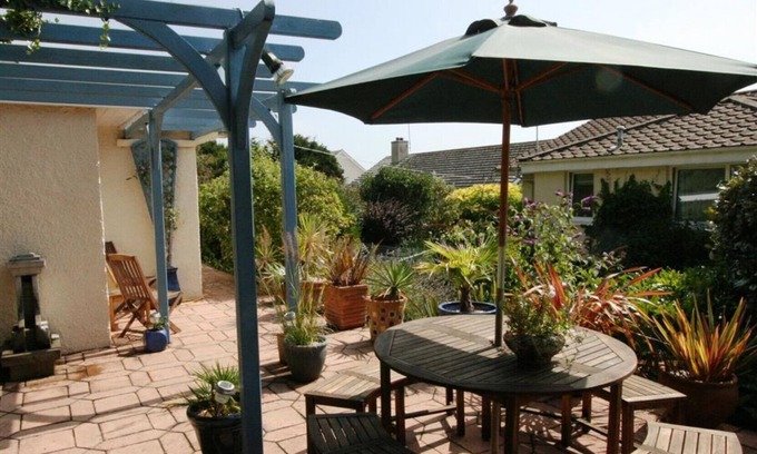 Downderry Cottage | Anchors Away, 2 min walk to Downderry beach