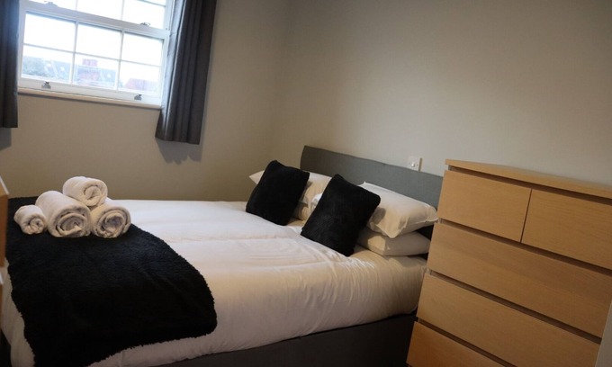 Harwich Apartment | Anchors Away by the sea