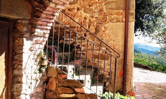 Villa Collemandina Villa | Ancient charming residence in the medieval village .
