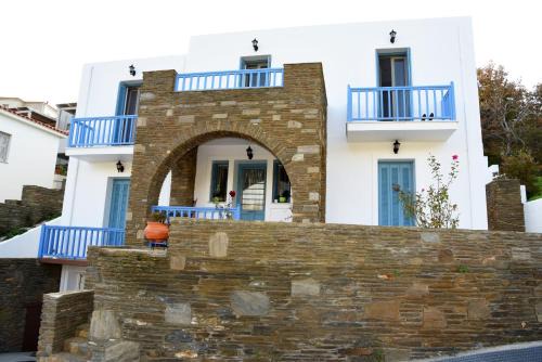 Paleopolis Apartment | Andros Guesthouses