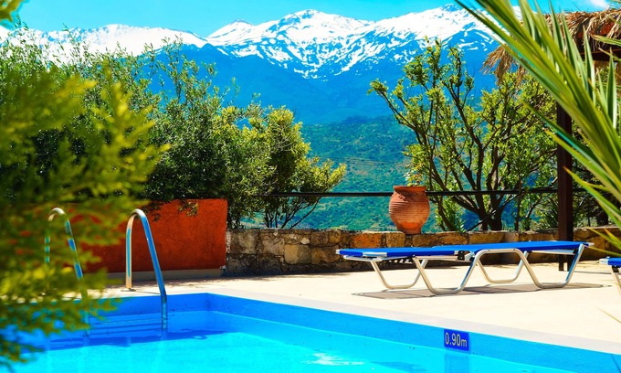 Katochori Villa | Anemole Traditional Cretan Villa