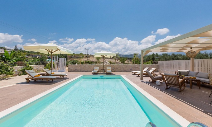 Adelianos Kampos Villa | Anesis Villa, with Private Pool & BBQ, Walking distance to the beach & amenities