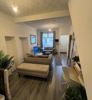 Anfield House | Anfield cosy stay