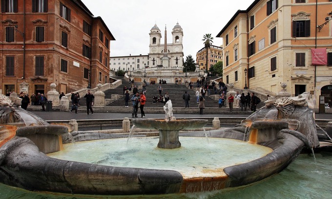 Salario House | ANGELS IN ROME