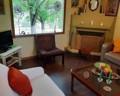 Ilida House | Angie's Guests Cottage