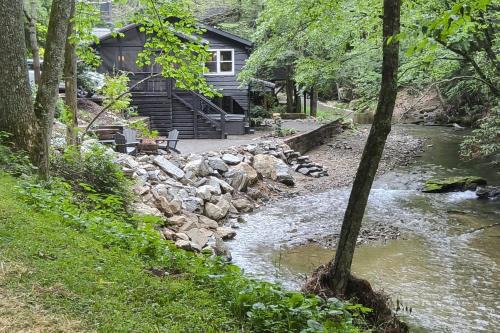 Boone House | Anglers Cottage