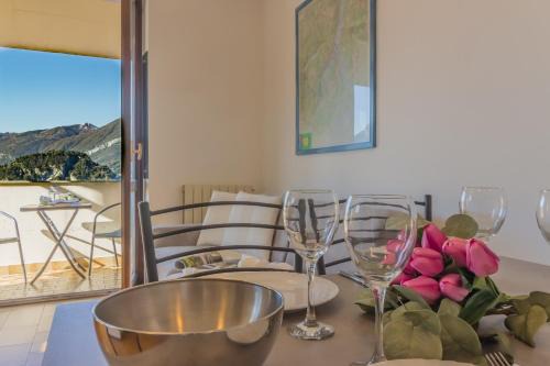 Fiumelatte Apartment | Angolo con Vista