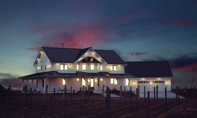 Williamsburg Other | 🐎 Ann Riley Farmhouse | In Yuba Vineyards | Near GLEF | Trailer & Pet-Friendly | Game Room➠8062