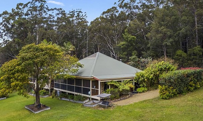 Valla Other | Anne s Coastal Chalet