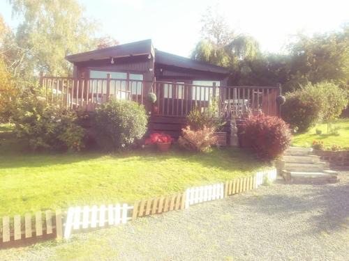 Builth Wells Ski Chalet | Anne's Lodge Caerberis Holiday Park, dog friendly