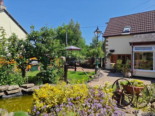 Ruardean House | Annes Cottage