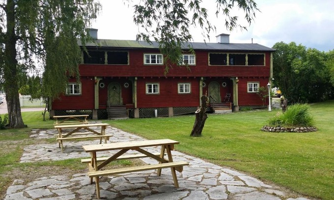 Sunne Bed & Breakfast | Annexet Gästgivaregården Sunne