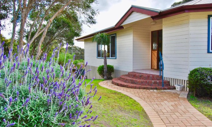 Victor Harbor House | Annie's Balquhidder Cottage
