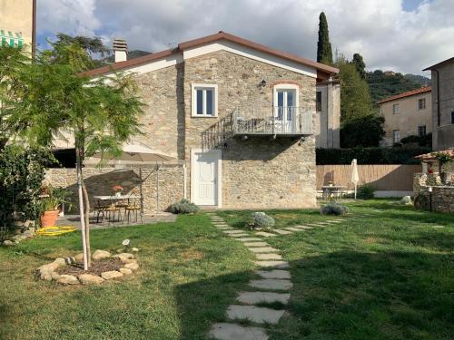 Pietrasanta Apartment | Antica casa nel borgo